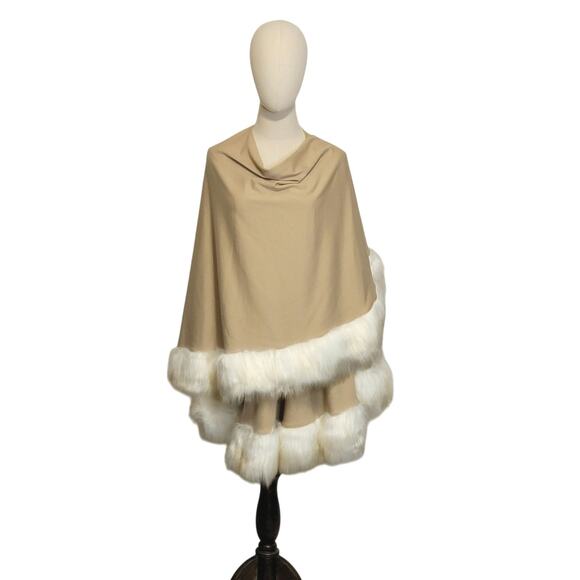 Donna Salyers Fabulous Furs Jackets & Blazers - Donna Salyers Fabulous Furs Faux Fur Trim Knit Poncho Cape Tan White OS
